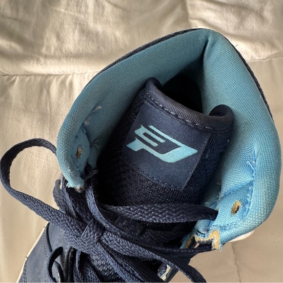 Nike Air Jordan 1 Retro High 'CP3' Sneakers - Picture 3 of 7